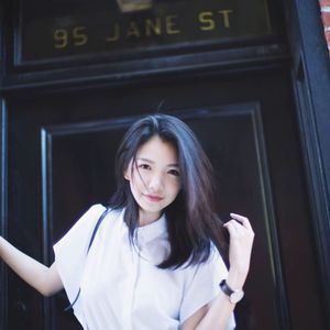 Meet your Posher, Yi